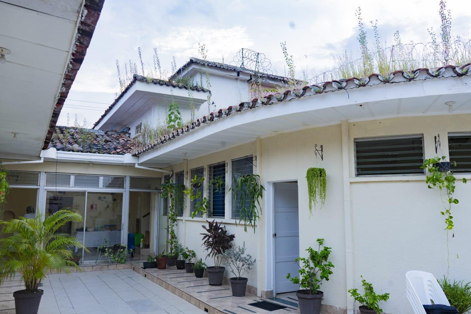 Hostal Casa Luna Santa Ana Eksteriør billede