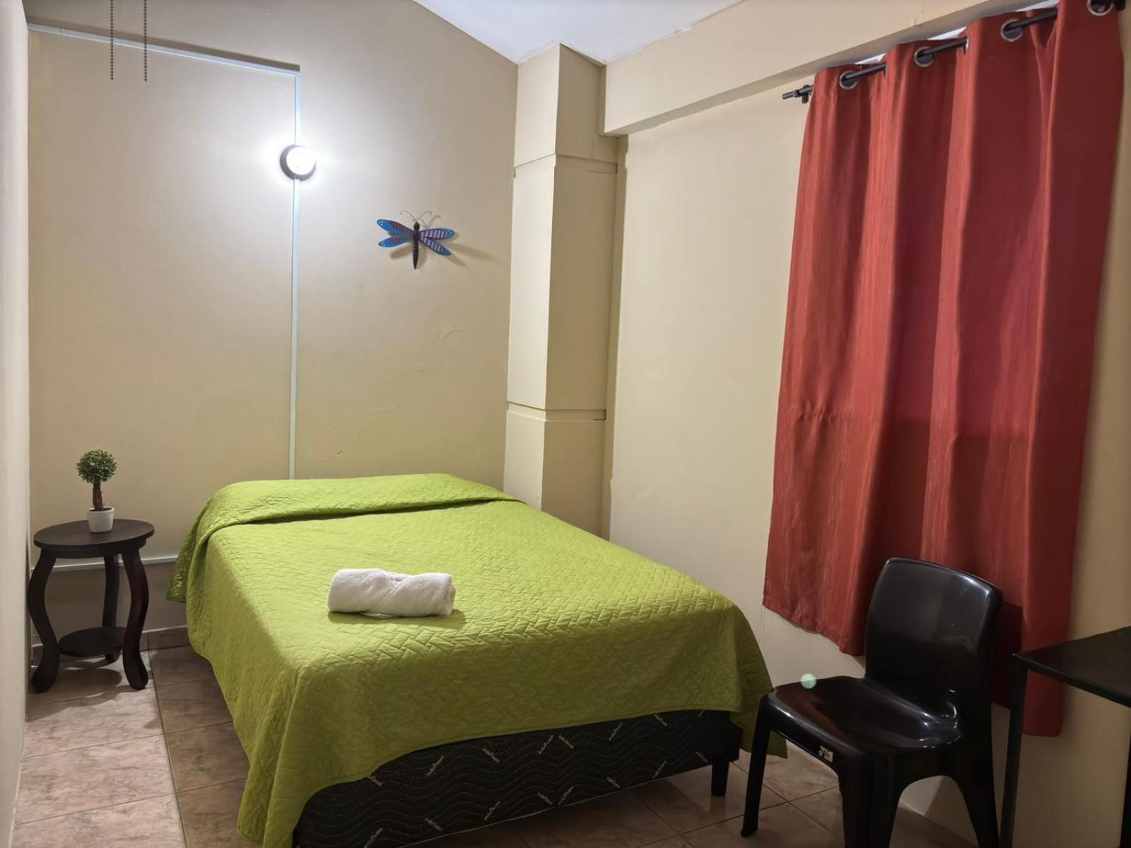 Hostal Casa Luna Santa Ana Eksteriør billede